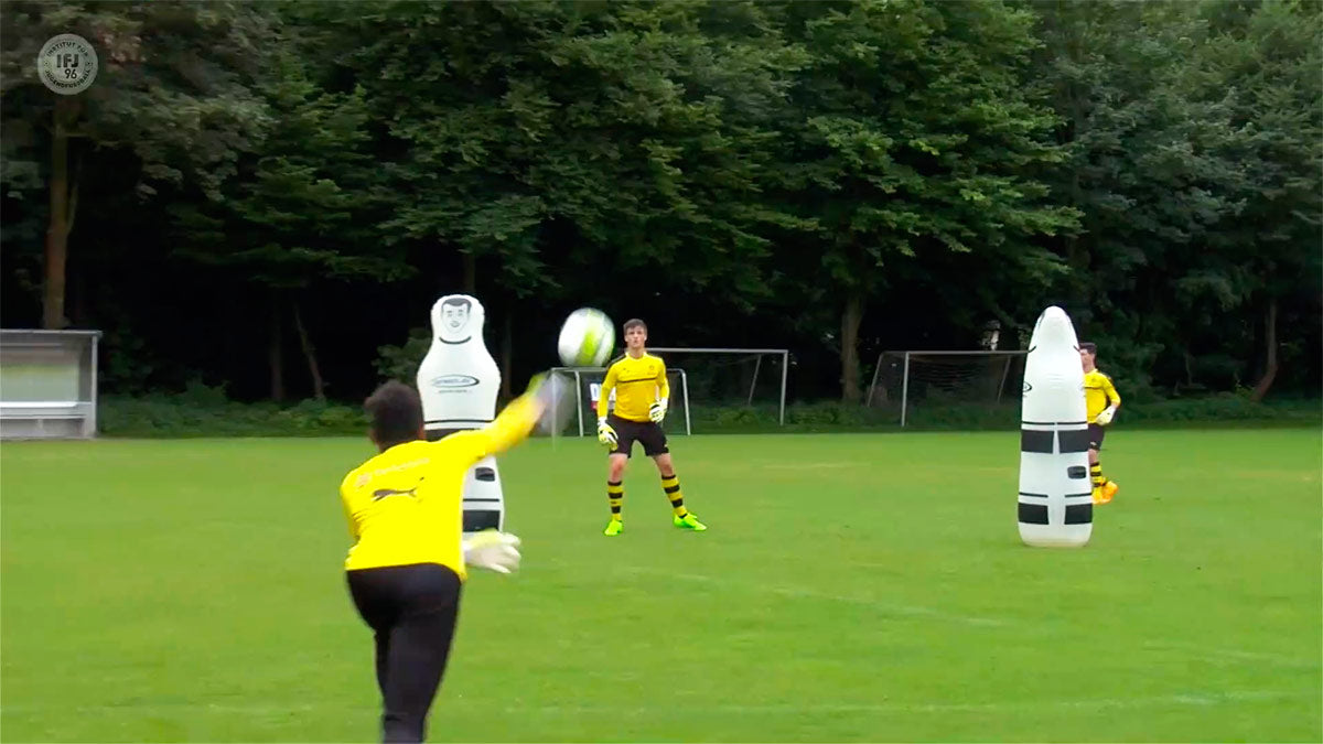 Komplexes Torwarttraining im NLZ von Borussia Dortmund